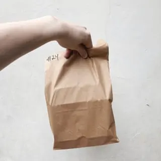 Convenient Pickup and Delivery Options for Southern Comfort Food